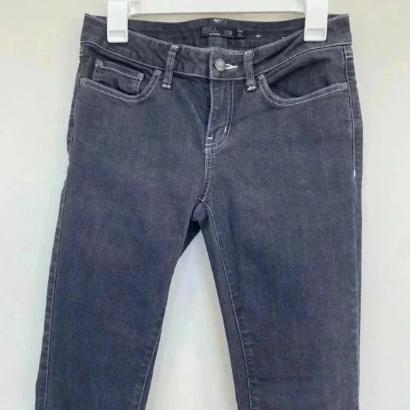 Prana Jeans. Light Black Wash. White stitching. Size 26 - Picture 3 of 10